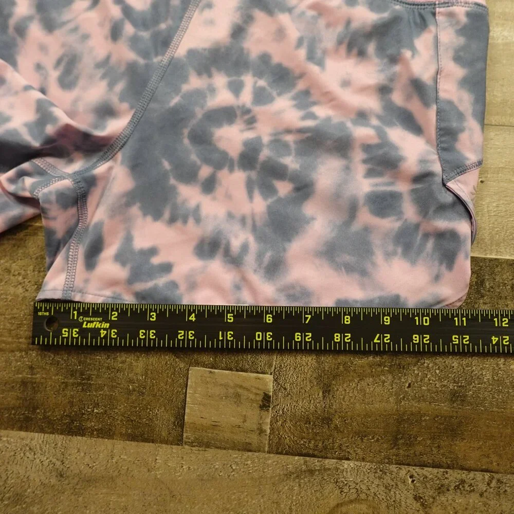 Athleta Girl Run the World 3” Shorts Tie Dye Girls' Size XL‎ 14